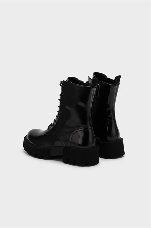 CLASSIC PLATFORM LACE-UP BOOTS