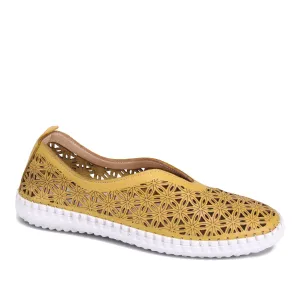 Daisy Slip On II