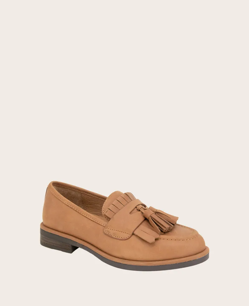 GENTLE SOULS - Cydney Suede Tassel Loafer