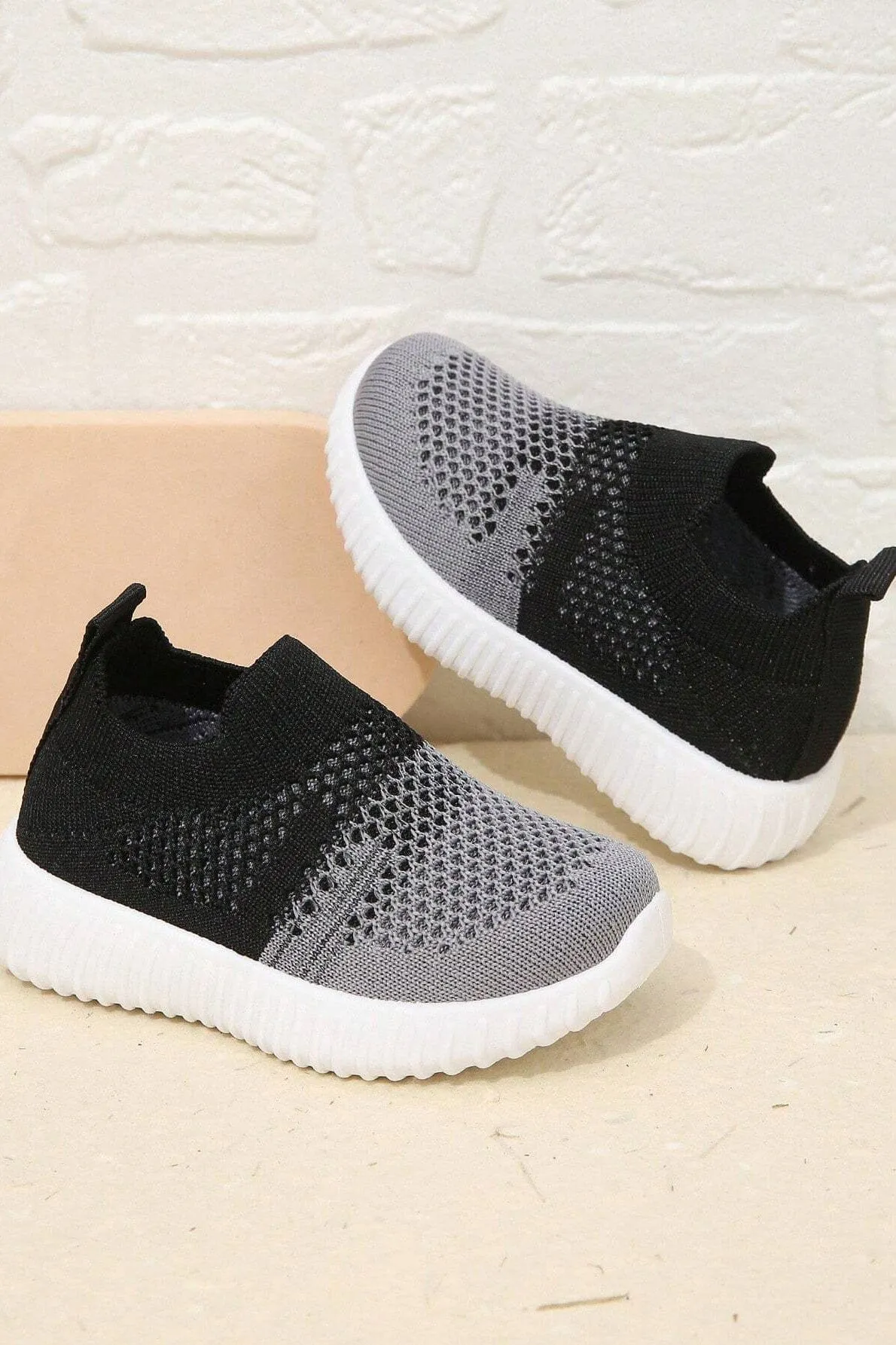 Kid's Contrast Slip-On Sneakers