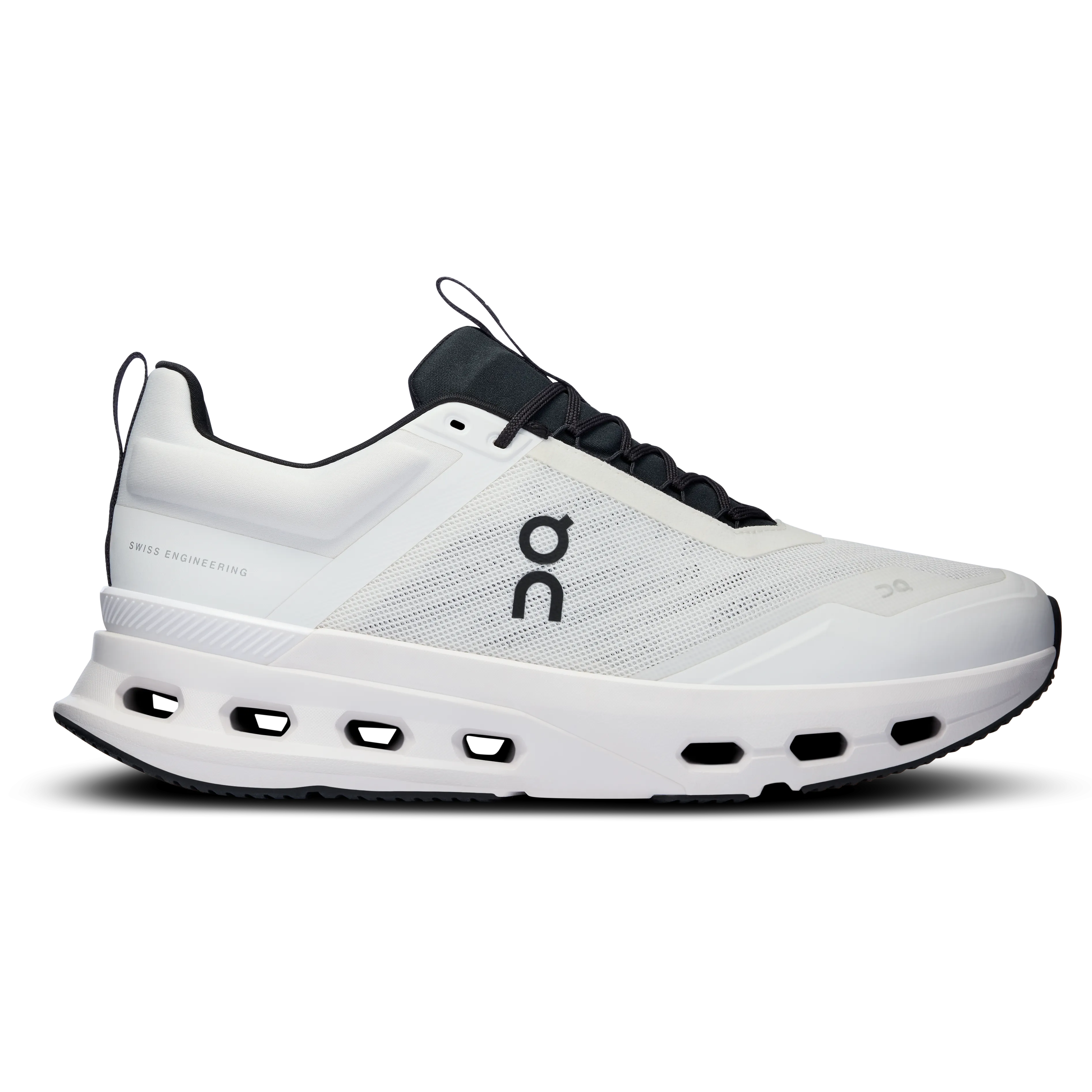 On Running Men´s Cloudnova X Shoes - White / Black